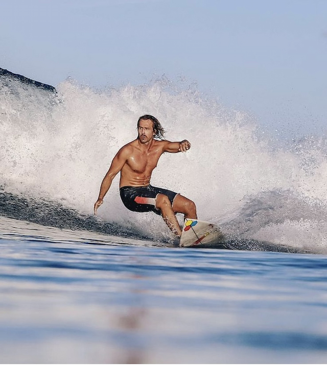 Андрей Старков, основатель школы сёрфинга Star Surf (Бали) и сёрф коуч